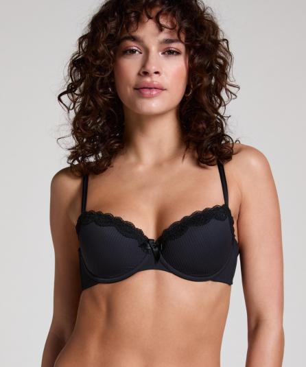 Σουτιέν Με Επένδυση Και Μπανέλα Lola