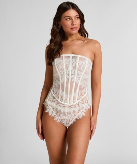 Bustier Chalice