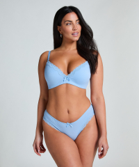 Μπραζίλιαν Lola