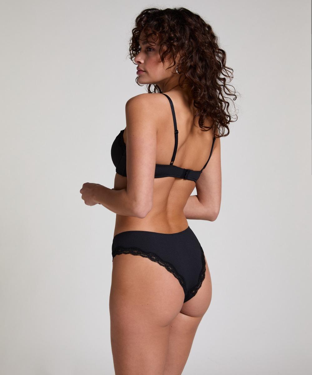 Σουτιέν Με Επένδυση Και Μπανέλα Lola