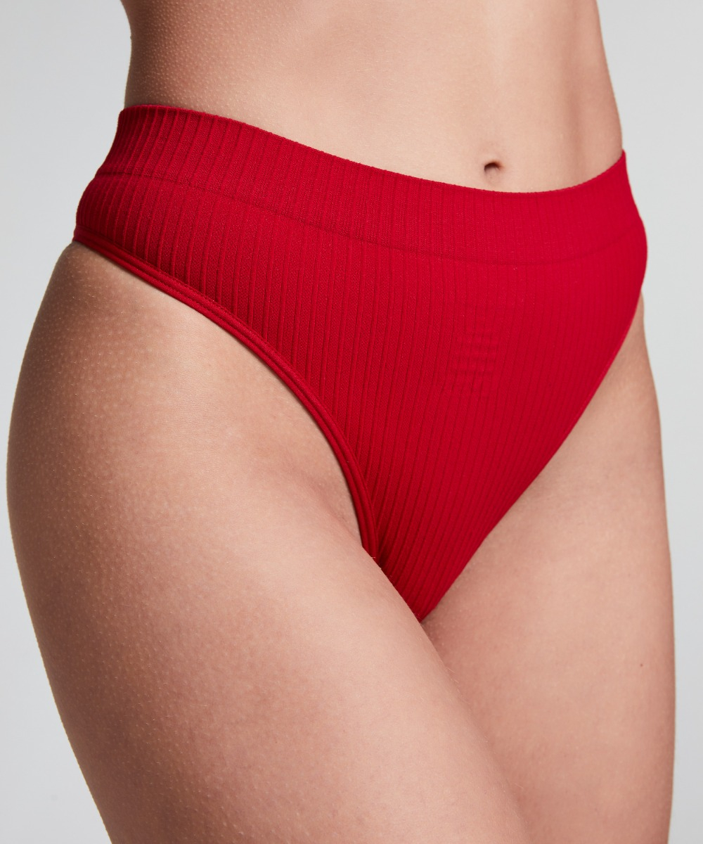 Ψηλόμεσο Στρινγκ Dianne