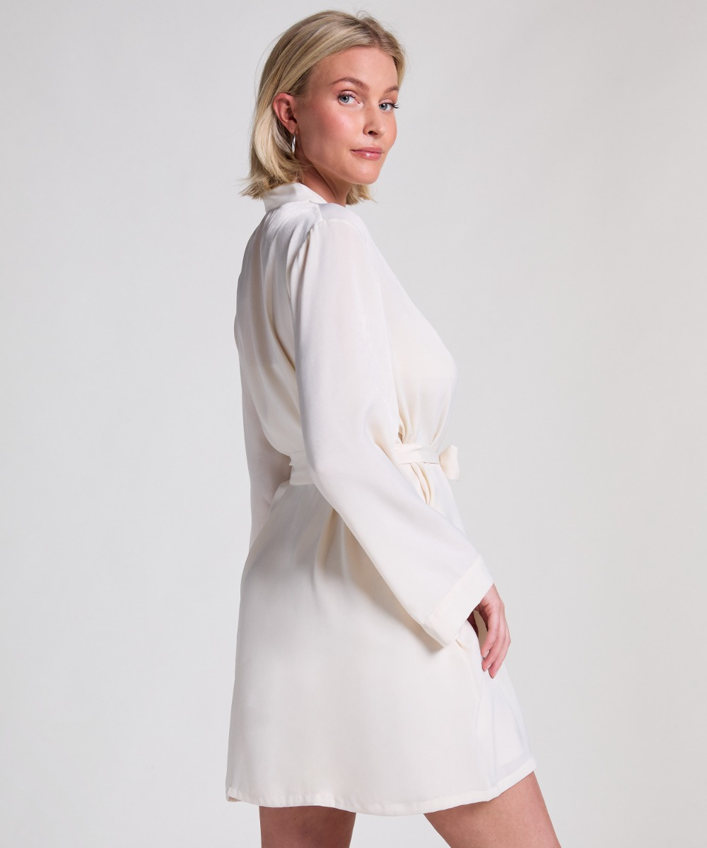 Σατέν Κιμονό