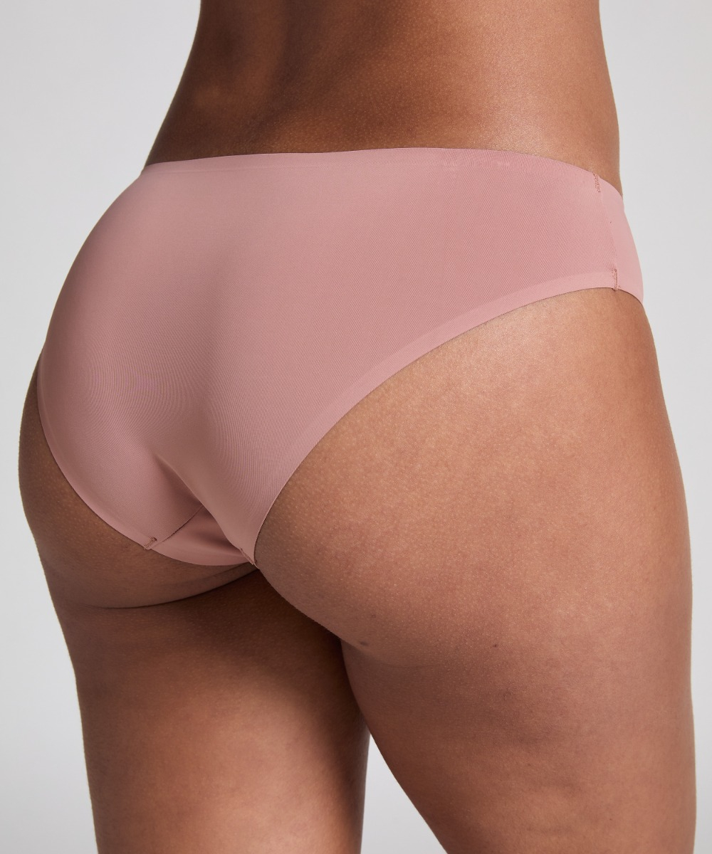 Μπραζίλιαν Χωρίς Ραφές Invisible