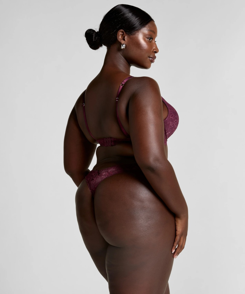 Ψηλόμεσο Στρινγκ Isadora