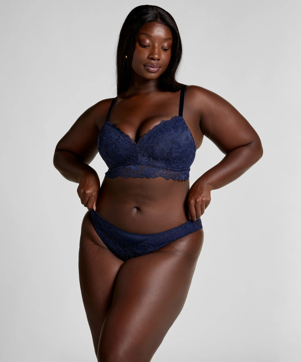 Μπραζίλιαν Andrea