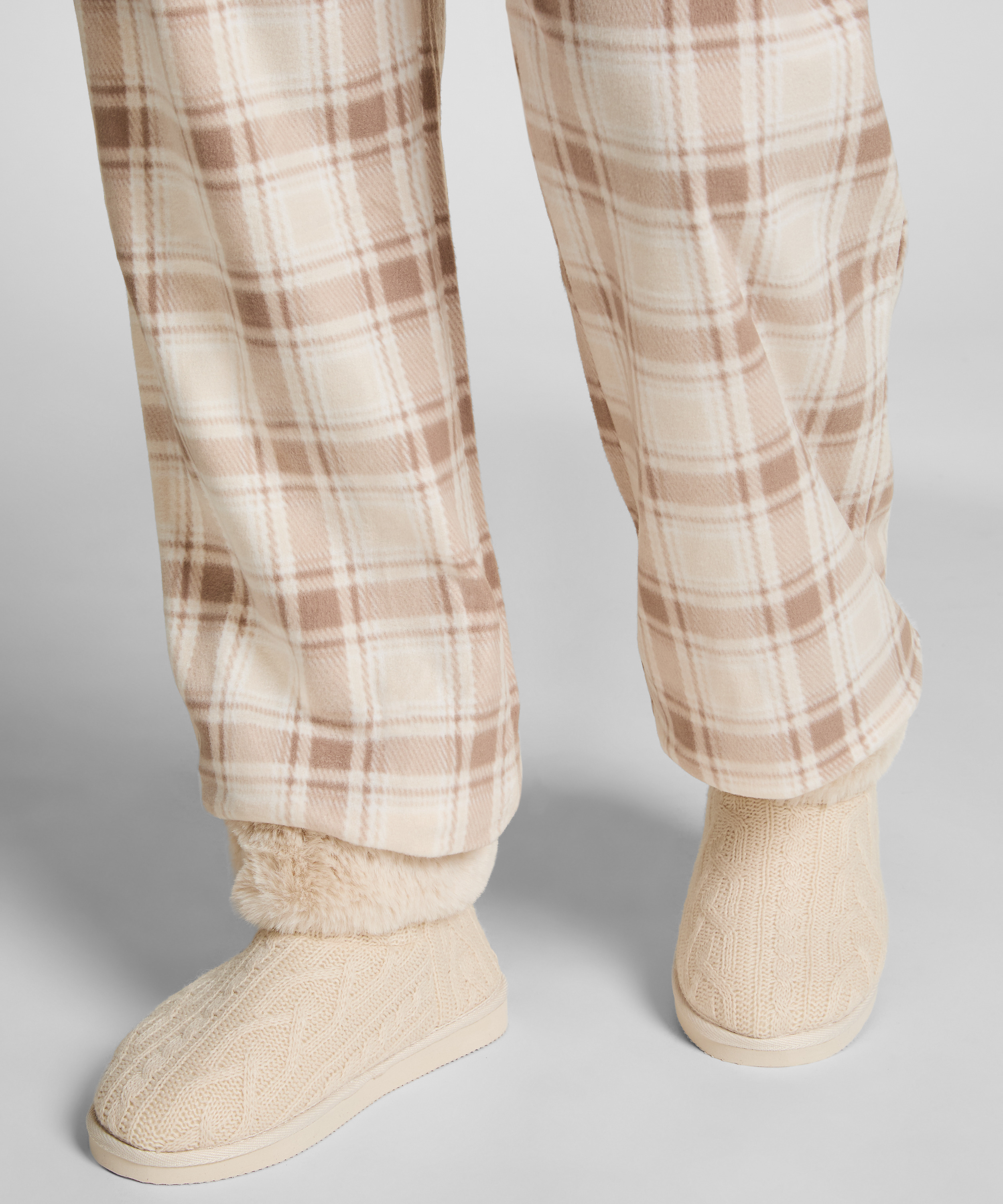 Παντόφλες Μποτάκια Saar