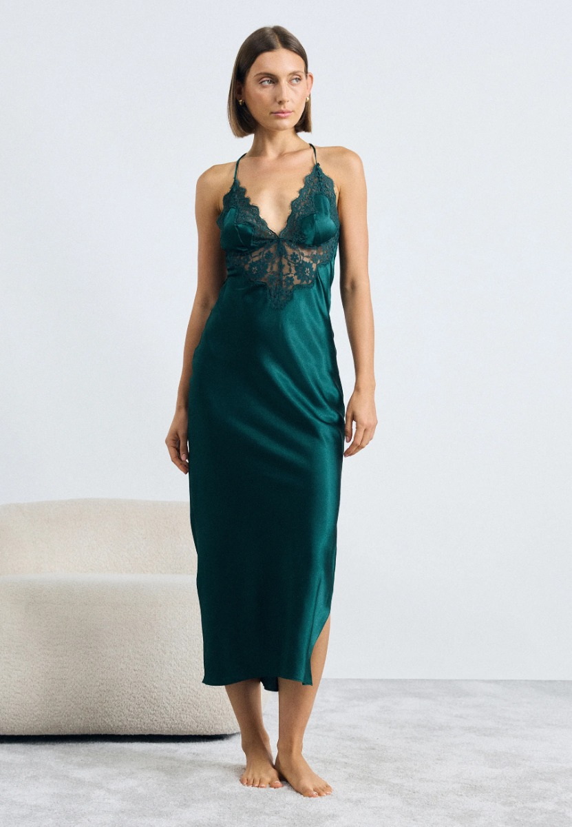 Μακρύ Σατέν Νυχτικό Mya