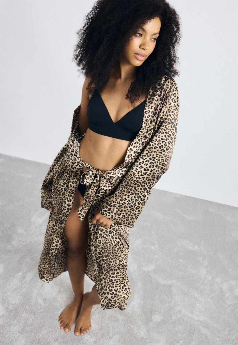 Μακρύ Σατέν Κιμονό Leo